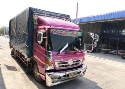 หกล้อคอก