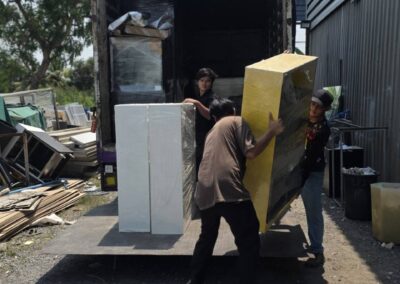 รถรับจ้างนครพนม